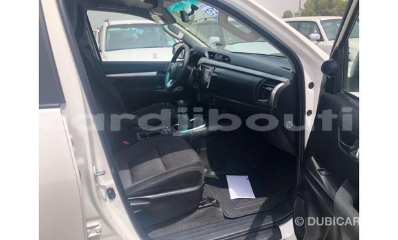 Buy Import Toyota Hilux White Car in Import - Dubai in Ali Sabieh Region Buy Import Toyota Hilux White Car in Import - Dubai in Ali Sabieh Region