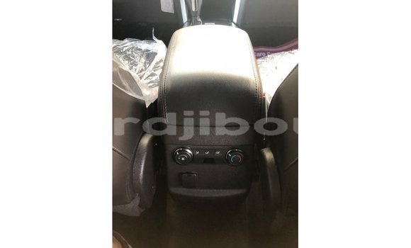 Buy Import Ford Explorer Blue Car in Import - Dubai in Ali Sabieh Region Buy Import Ford Explorer Blue Car in Import - Dubai in Ali Sabieh Region