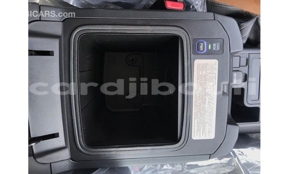 Acheter Import Voiture Toyota Prado Noir à Import - Dubai, Ali Sabieh Region Acheter Import Voiture Toyota Prado Noir à Import - Dubai, Ali Sabieh Region