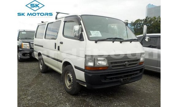 Acheter Import Voiture Toyota Hiace Blanc à Import - Dubai, Ali Sabieh Region Acheter Import Voiture Toyota Hiace Blanc à Import - Dubai, Ali Sabieh Region