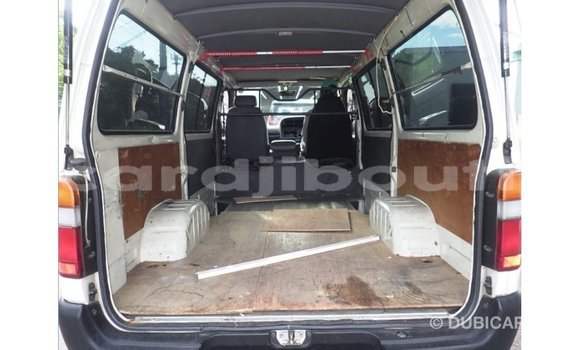 Buy Import Toyota Hiace White Car in Import - Dubai in Ali Sabieh Region Buy Import Toyota Hiace White Car in Import - Dubai in Ali Sabieh Region