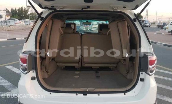 Buy Import Toyota Fortuner White Car in Import - Dubai in Ali Sabieh Region Buy Import Toyota Fortuner White Car in Import - Dubai in Ali Sabieh Region