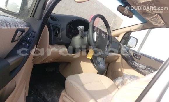 Buy Import Hyundai Accent Brown Car in Import - Dubai in Ali Sabieh Region Buy Import Hyundai Accent Brown Car in Import - Dubai in Ali Sabieh Region