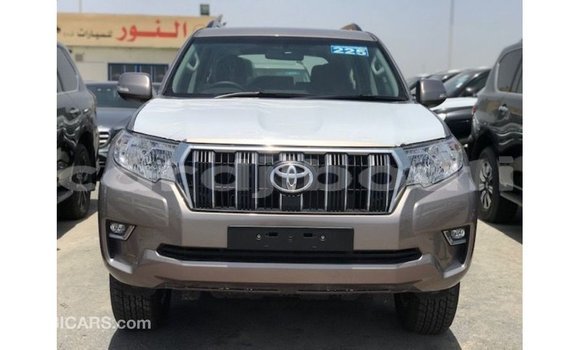 Acheter Import Voiture Toyota Prado Marron à Import - Dubai, Ali Sabieh Region Acheter Import Voiture Toyota Prado Marron à Import - Dubai, Ali Sabieh Region