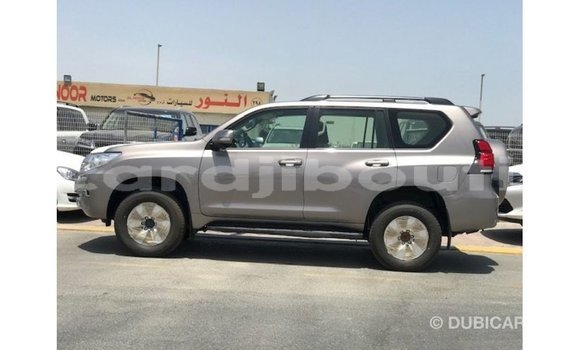 Acheter Import Voiture Toyota Prado Marron à Import - Dubai, Ali Sabieh Region Acheter Import Voiture Toyota Prado Marron à Import - Dubai, Ali Sabieh Region