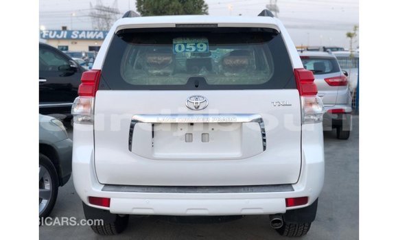Buy Import Toyota Prado White Car in Import - Dubai in Ali Sabieh Region Buy Import Toyota Prado White Car in Import - Dubai in Ali Sabieh Region