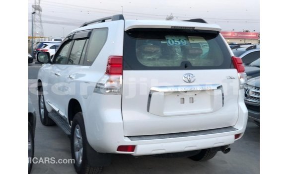 Buy Import Toyota Prado White Car in Import - Dubai in Ali Sabieh Region Buy Import Toyota Prado White Car in Import - Dubai in Ali Sabieh Region