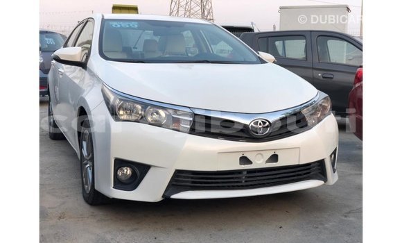 Buy Import Toyota Corolla White Car in Import - Dubai in Ali Sabieh Region Buy Import Toyota Corolla White Car in Import - Dubai in Ali Sabieh Region