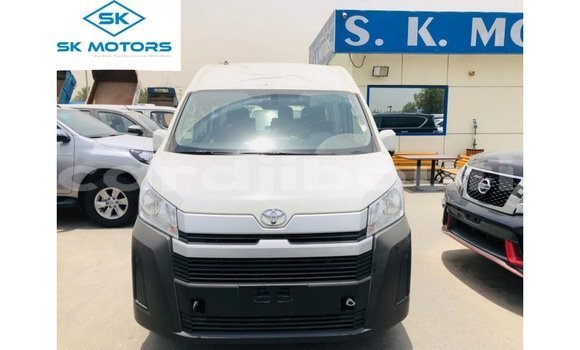 Medium with watermark toyota hiace ali sabieh region import dubai 3899