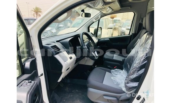 Buy Import Toyota Hiace White Car in Import - Dubai in Ali Sabieh Region Buy Import Toyota Hiace White Car in Import - Dubai in Ali Sabieh Region