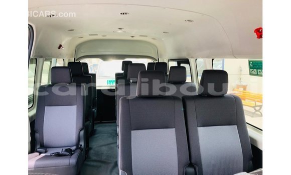 Buy Import Toyota Hiace White Car in Import - Dubai in Ali Sabieh Region Buy Import Toyota Hiace White Car in Import - Dubai in Ali Sabieh Region