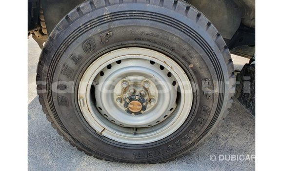 Buy Import Toyota Land Cruiser White Car in Import - Dubai in Ali Sabieh Region Buy Import Toyota Land Cruiser White Car in Import - Dubai in Ali Sabieh Region