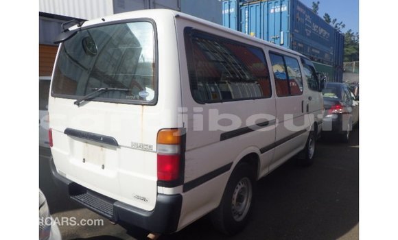 Buy Import Toyota Hiace White Car in Import - Dubai in Ali Sabieh Region Buy Import Toyota Hiace White Car in Import - Dubai in Ali Sabieh Region