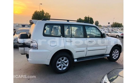 Buy Import Mitsubishi Pajero White Car in Import - Dubai in Ali Sabieh Region Buy Import Mitsubishi Pajero White Car in Import - Dubai in Ali Sabieh Region