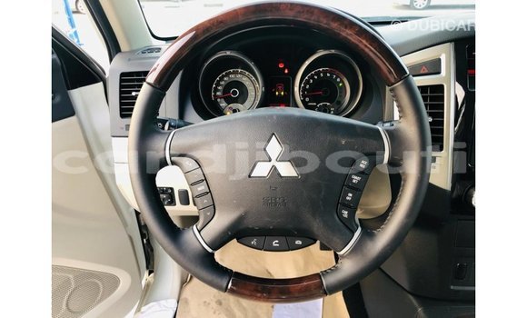 Buy Import Mitsubishi Pajero White Car in Import - Dubai in Ali Sabieh Region Buy Import Mitsubishi Pajero White Car in Import - Dubai in Ali Sabieh Region