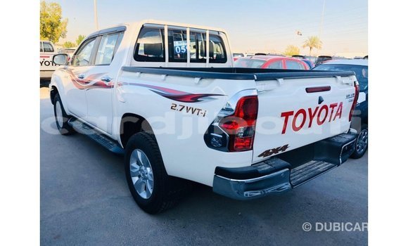 Buy Import Toyota Hilux White Car in Import - Dubai in Ali Sabieh Region Buy Import Toyota Hilux White Car in Import - Dubai in Ali Sabieh Region