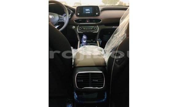 Buy Import Hyundai Santa Fe Red Car in Import - Dubai in Ali Sabieh Region Buy Import Hyundai Santa Fe Red Car in Import - Dubai in Ali Sabieh Region