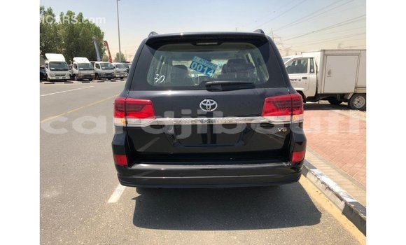 Buy Import Toyota Land Cruiser Black Car in Import - Dubai in Ali Sabieh Region Buy Import Toyota Land Cruiser Black Car in Import - Dubai in Ali Sabieh Region