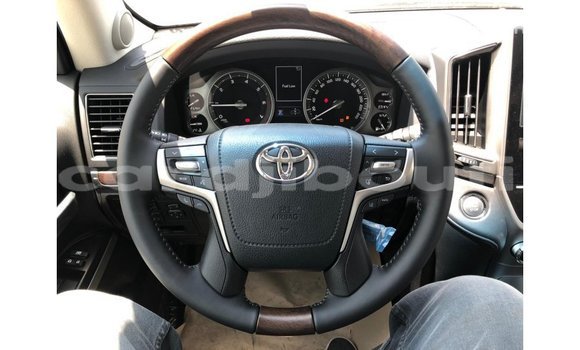 Buy Import Toyota Land Cruiser Black Car in Import - Dubai in Ali Sabieh Region Buy Import Toyota Land Cruiser Black Car in Import - Dubai in Ali Sabieh Region