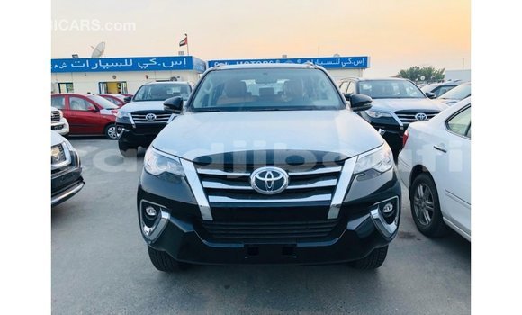 Buy Import Toyota Fortuner Black Car in Import - Dubai in Ali Sabieh Region Buy Import Toyota Fortuner Black Car in Import - Dubai in Ali Sabieh Region