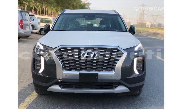 Buy Import Hyundai Accent Other Car in Import - Dubai in Ali Sabieh Region Buy Import Hyundai Accent Other Car in Import - Dubai in Ali Sabieh Region