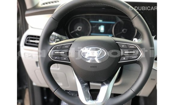 Buy Import Hyundai Accent Other Car in Import - Dubai in Ali Sabieh Region Buy Import Hyundai Accent Other Car in Import - Dubai in Ali Sabieh Region