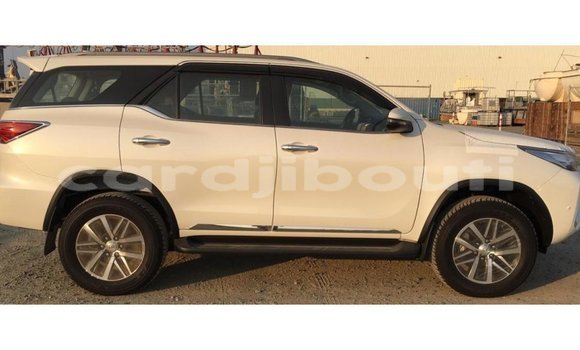 Acheter Import Voiture Toyota Fortuner Autre à Import - Dubai, Ali Sabieh Region Acheter Import Voiture Toyota Fortuner Autre à Import - Dubai, Ali Sabieh Region