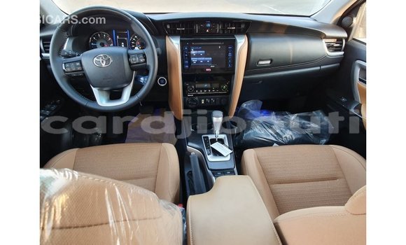 Acheter Import Voiture Toyota Fortuner Autre à Import - Dubai, Ali Sabieh Region Acheter Import Voiture Toyota Fortuner Autre à Import - Dubai, Ali Sabieh Region