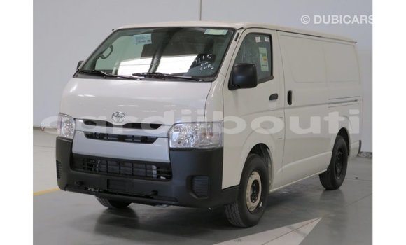 Acheter Import Voiture Toyota Hiace Blanc à Import - Dubai, Ali Sabieh Region Acheter Import Voiture Toyota Hiace Blanc à Import - Dubai, Ali Sabieh Region