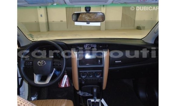 Buy Import Toyota Fortuner White Car in Import - Dubai in Ali Sabieh Region Buy Import Toyota Fortuner White Car in Import - Dubai in Ali Sabieh Region