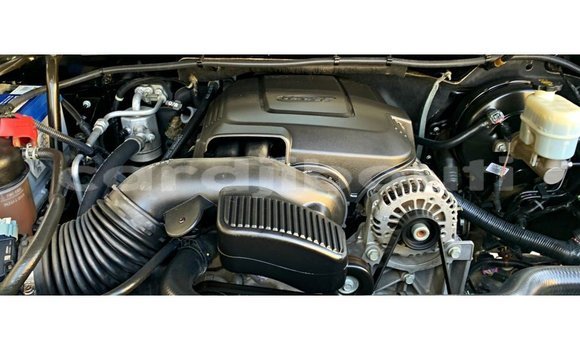 Acheter Import Voiture Chevrolet Silverado Noir à Import - Dubai, Ali Sabieh Region Acheter Import Voiture Chevrolet Silverado Noir à Import - Dubai, Ali Sabieh Region