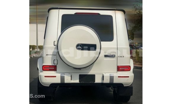 Acheter Import Voiture Mercedes-Benz 190 Blanc à Import - Dubai, Ali Sabieh Region Acheter Import Voiture Mercedes-Benz 190 Blanc à Import - Dubai, Ali Sabieh Region