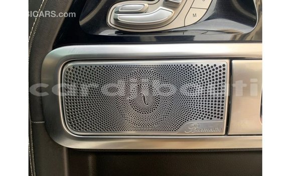 Acheter Import Voiture Mercedes-Benz 190 Blanc à Import - Dubai, Ali Sabieh Region Acheter Import Voiture Mercedes-Benz 190 Blanc à Import - Dubai, Ali Sabieh Region