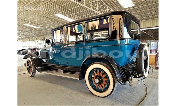 Buy Import Buick Electra Blue Car in Import - Dubai in Ali Sabieh Region Buy Import Buick Electra Blue Car in Import - Dubai in Ali Sabieh Region