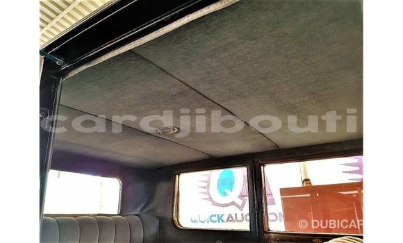 Buy Import Buick Electra Blue Car in Import - Dubai in Ali Sabieh Region Buy Import Buick Electra Blue Car in Import - Dubai in Ali Sabieh Region