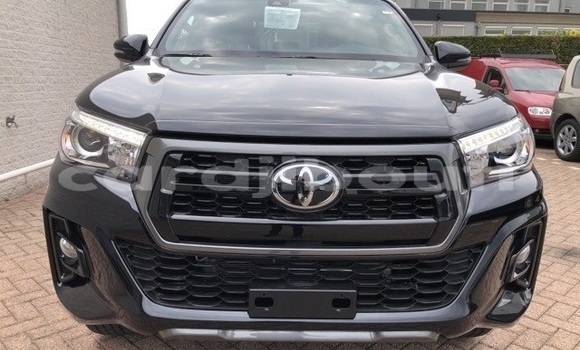 Acheter Occasion Voiture Toyota Hilux Noir à 'Ali Sabieh, Ali Sabieh Region Acheter Occasion Voiture Toyota Hilux Noir à 'Ali Sabieh, Ali Sabieh Region
