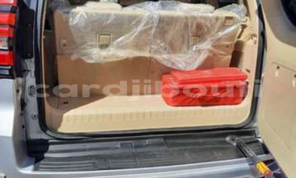 Acheter Occasion Voiture Toyota Land Cruiser Prado Gris à 'Ali Sabieh, Ali Sabieh Region Acheter Occasion Voiture Toyota Land Cruiser Prado Gris à 'Ali Sabieh, Ali Sabieh Region