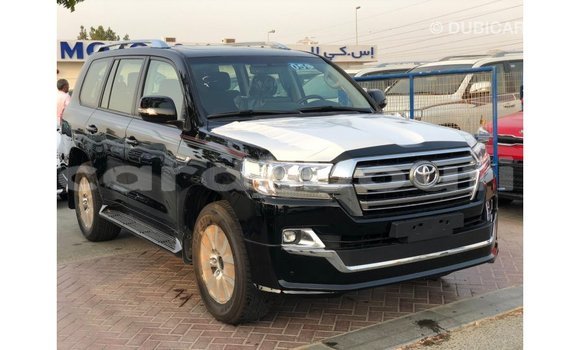 Buy Import Toyota Land Cruiser Black Car in Import - Dubai in Ali Sabieh Region Buy Import Toyota Land Cruiser Black Car in Import - Dubai in Ali Sabieh Region