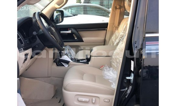 Buy Import Toyota Land Cruiser Black Car in Import - Dubai in Ali Sabieh Region Buy Import Toyota Land Cruiser Black Car in Import - Dubai in Ali Sabieh Region