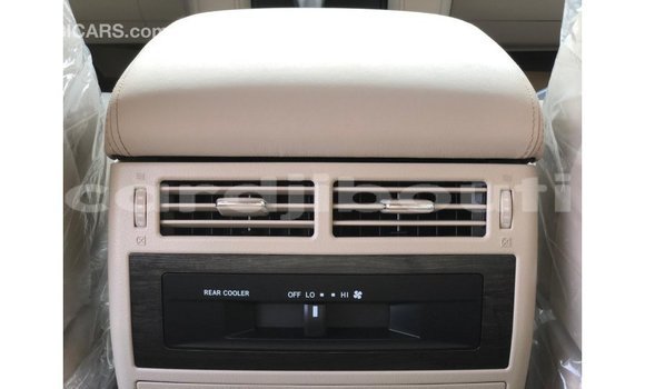 Buy Import Toyota Land Cruiser Black Car in Import - Dubai in Ali Sabieh Region Buy Import Toyota Land Cruiser Black Car in Import - Dubai in Ali Sabieh Region