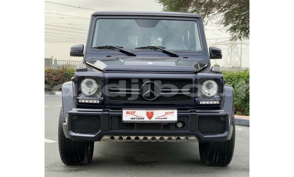 Acheter Import Voiture Mercedes-Benz 190 Bleu à Import - Dubai, Ali Sabieh Region Acheter Import Voiture Mercedes-Benz 190 Bleu à Import - Dubai, Ali Sabieh Region