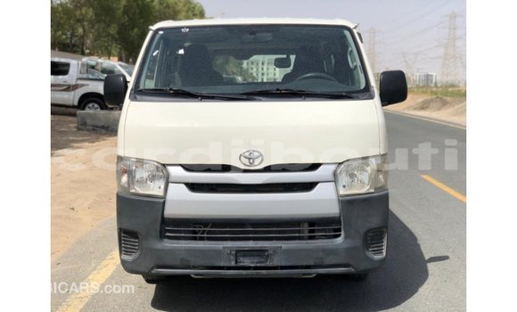 Buy Import Toyota Hiace White Car in Import - Dubai in Ali Sabieh Region Buy Import Toyota Hiace White Car in Import - Dubai in Ali Sabieh Region