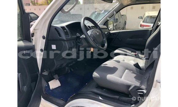 Buy Import Toyota Hiace White Car in Import - Dubai in Ali Sabieh Region Buy Import Toyota Hiace White Car in Import - Dubai in Ali Sabieh Region