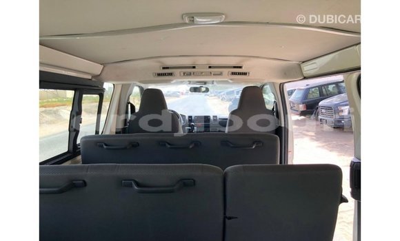 Buy Import Toyota Hiace White Car in Import - Dubai in Ali Sabieh Region Buy Import Toyota Hiace White Car in Import - Dubai in Ali Sabieh Region