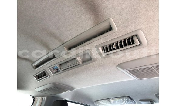 Buy Import Toyota Hiace White Car in Import - Dubai in Ali Sabieh Region Buy Import Toyota Hiace White Car in Import - Dubai in Ali Sabieh Region