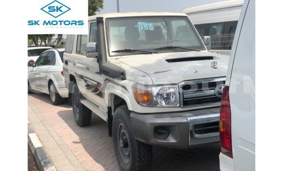 Acheter Import Voiture Toyota Land Cruiser Autre à Import - Dubai, Ali Sabieh Region Acheter Import Voiture Toyota Land Cruiser Autre à Import - Dubai, Ali Sabieh Region