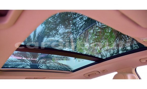 Acheter Import Voiture Audi Q7 Noir à Import - Dubai, Ali Sabieh Region Acheter Import Voiture Audi Q7 Noir à Import - Dubai, Ali Sabieh Region