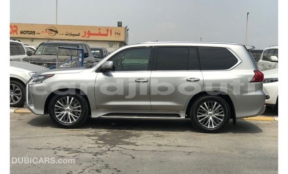 Acheter Import Voiture Lexus LX Autre à Import - Dubai, Ali Sabieh Region Acheter Import Voiture Lexus LX Autre à Import - Dubai, Ali Sabieh Region