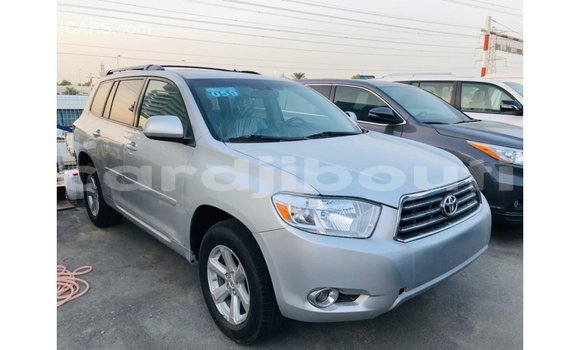 Buy Import Toyota Highlander Other Car in Import - Dubai in Ali Sabieh Region Buy Import Toyota Highlander Other Car in Import - Dubai in Ali Sabieh Region