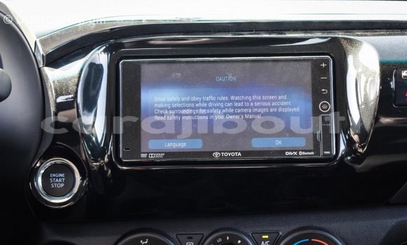 Acheter Import Voiture Toyota Hilux Autre à Import - Dubai, Ali Sabieh Region Acheter Import Voiture Toyota Hilux Autre à Import - Dubai, Ali Sabieh Region